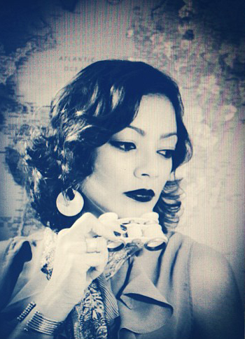 © 2012 Nicole Canegata - Vintage Traveler (Self Portrait)